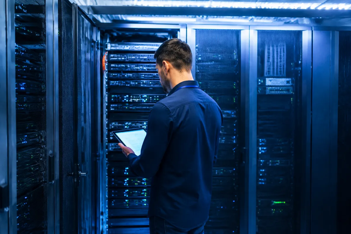 Hosting SEO de alto rendimiento y servidores VPS dedicados — Seo Solutions